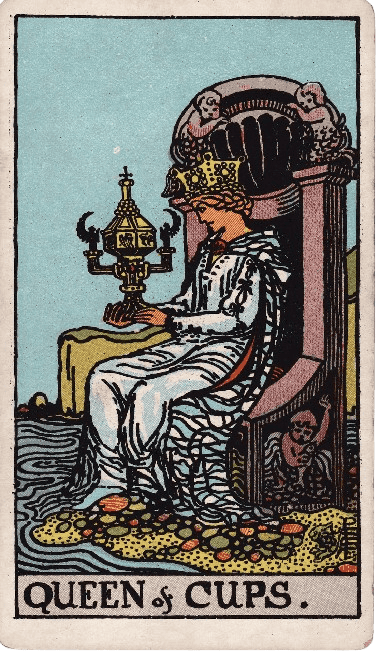 Queen of Cups Upright Meaning